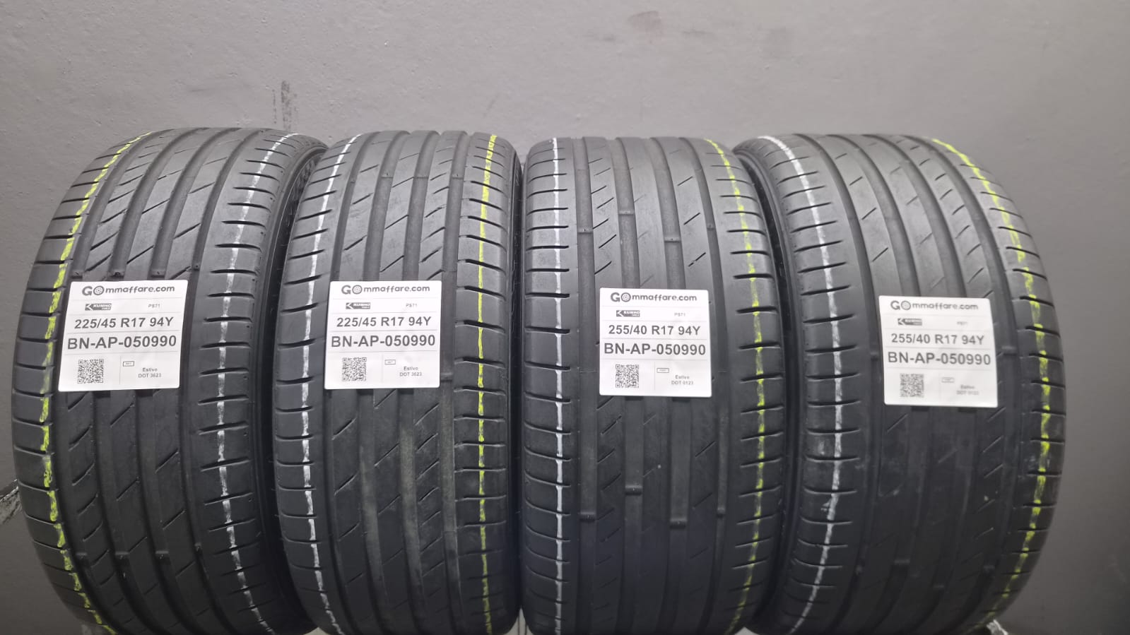 Kumho Tire PS71